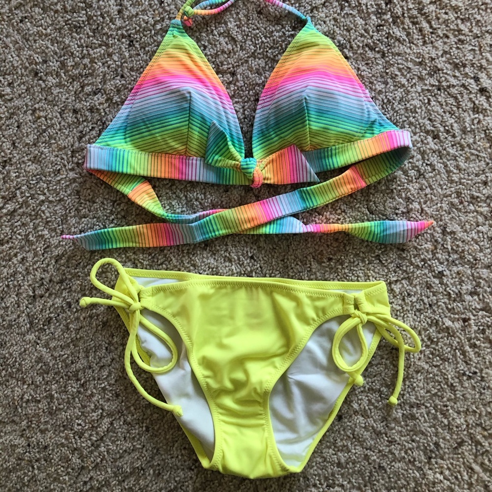Small Victoria’s Secret Rainbow Bikini NWT